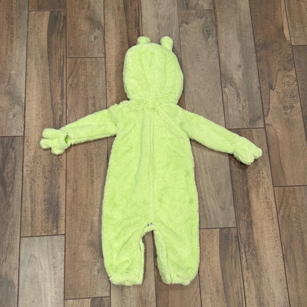 Green Alien Baby Costume (no tag) – Pottery Barn